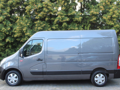 Renault Master T35 2.3 dCi L2H2 Energy 146PK | Airco | Navigatie | Trekhaak | 3-zits foto 7
