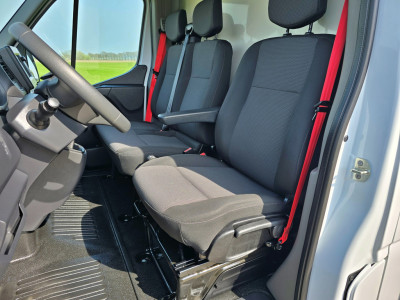 Renault Master T35 2.3 dCi Lowliner - 145 Pk - Euro 6 - Airco - Cruise Control - ParkeerCamera foto 19