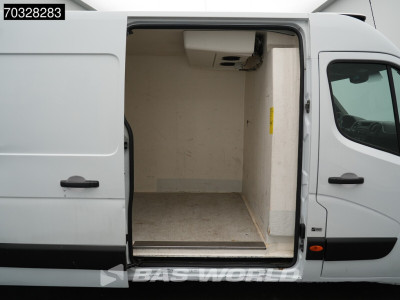 Renault Master 125PK Koelwagen L3H2 Carrier Xarios 350 230v Stekker Trekhaak Airco Cruise Parkeersensoren Euro6 L3 Airco Trekhaak Cruise control 9