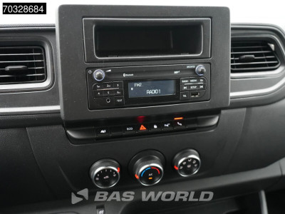 Renault Master 135PK L3H2 LED Airco Cruise Parkeersensoren v+a Euro6 L3 Airco Cruise control 15