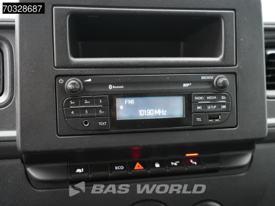 Renault Master 135PK L3H2 LED Airco Cruise Parkeersensoren v+a Euro6 L3 Airco Cruise control 17