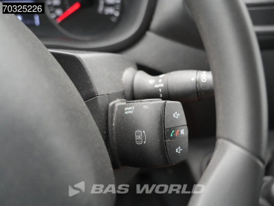 Renault Master 135PK L3H2 LED Airco Cruise Parkeersensoren v+a Euro6 L3 Airco Cruise control 21