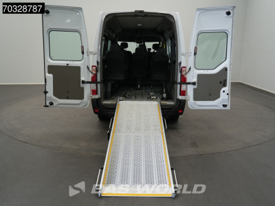 Renault Master 135PK Passenger Transport Personenvervoer 8 Persoons Ramp L2H2 LED Navi Airco Cruise Camera Parkeersensoren Euro6 L2 TV Taxi Rolstoelvervoer Wheelchair Airco Cruise control 9