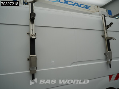 Renault Master 145PK Hoogwerker 12m Werkhoogte L2H2 Trekhaak LED Airco Cruise Camera Werkplaatsinrichting Euro6 Hubarbeitsbühne Arbeitsbühne Nacelle Airco Trekhaak Cruise control 18