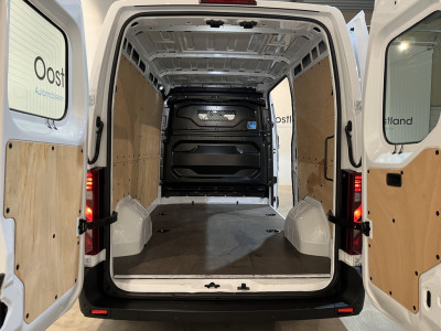 Renault Master E-Tech T35 L2H2 Advance long range 87 kWh / 100% elektrisch !! / SOH 99% / CCS Snelladen / Airco / Cruise Control / Camera / CarPlay / LED / 3-Zits / 3.300 KM !! foto 4
