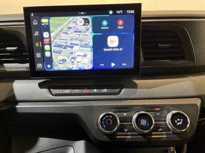 Renault Master E-Tech T35 L2H2 Advance long range 87 kWh / 100% elektrisch !! / SOH 99% / CCS Snelladen / Airco / Cruise Control / Camera / CarPlay / LED / 3-Zits / 3.300 KM !! foto 9