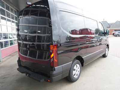 Renault Master E-Tech T35 L2H2 Advance long range 87 kWh 143PK Automaat Schuifdeur L+R Climate | Cruise |Navi | Trekhaak | Betimmering foto 3