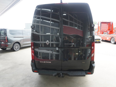 Renault Master E-Tech T35 L2H2 Advance long range 87 kWh 143PK Automaat Schuifdeur L+R Climate | Cruise |Navi | Trekhaak | Betimmering foto 4