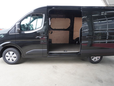 Renault Master E-Tech T35 L2H2 Advance long range 87 kWh 143PK Automaat Schuifdeur L+R Climate | Cruise |Navi | Trekhaak | Betimmering foto 6