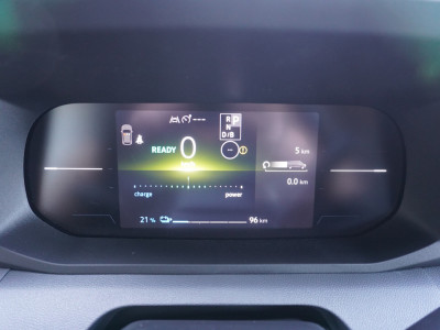 Renault Master E-Tech T35 L2H2 Advance long range 87 kWh 143PK Automaat nr. V075 | Climate | Cruise | Apple CP 15