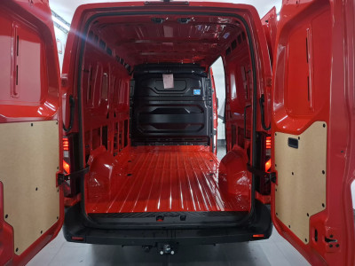 Renault Master E-Tech T35 L2H2 Advance long range 87 kWh (Wordt verwacht) foto 2