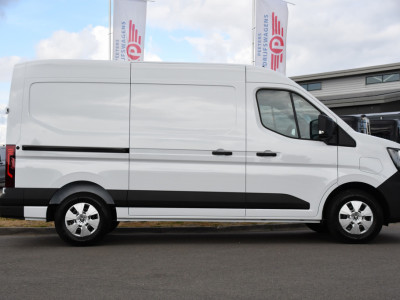 Renault Master E-Tech T35 L2H2 Extra long range 87 kWh Camera, Cruise, Carplay, LED, Clima, Stoelverwarming, Laadruimte Betimmering, 143pk, Virtual, Sensoren, Uniek! foto 10