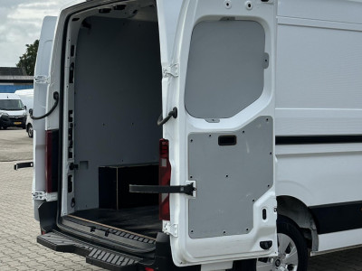 Renault Master E-Tech T35 L3H2 Extra long range 87 kWh 2x schuifdeur foto 19
