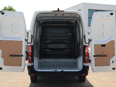 Renault Master E-Tech Long Range Advance | T35 L2H2 | 87kWh | 105kW | V2L/V2G | Camera | Carplay/Android | Lease 735,- p/m 9