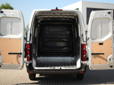 Renault Master E-Tech Long Range Advance | T35 L2H2 | 87kWh | 105kW | V2L/V2G | Camera | Carplay/Android | Lease 771,- p/m 8