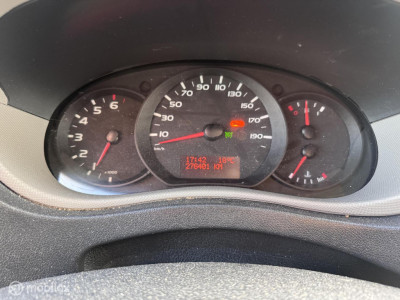 Renault Master bestel T35 2.3 dCi L2H2 foto 25