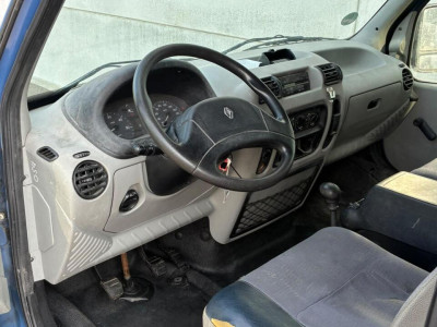 Renault Master bestel T35 2.5dCi L3H2 47428 KM foto 5