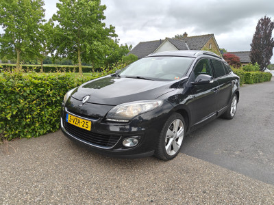 Renault Mégane 1.5 dCi Bose S&S CLIMA/NAVI BJ 2012