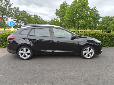 Renault Mégane 1.5 dCi Bose S&S CLIMA/NAVI BJ 2012 14