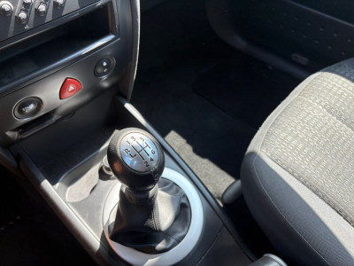 Renault Mégane 1.5 dCi Dynamique GRIJSKENTEKEN/Airco/distributieriem vervangen/trekhaak/APK september 16