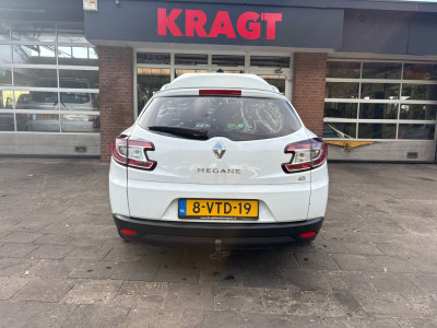 Renault Mégane 1.5 dCi *EXPORT*|MARGE|GRIJS KENTEKEN|NAP|trekhaak 1500KG|airco|cruise|navi|bluetooth|lichtmetalen velgen foto 9