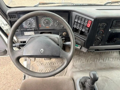 Renault  Midlum 180 4x2 FULL STEEL SUSPENSION CHASSIS (EURO 2 / 6-CILINDER ENGINE / MANUAL GEARBOX / STEEL SUSPENSION) foto 8