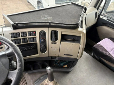 Renault  Premium 450 DXI ALLIANCE HIGH ROOF (ZF16 MANUAL GEARBOX / EURO 5 / AIRCONDITIONING / 2x DIESELTANK / FRIDGE UNDER BED / ETC.) foto 11