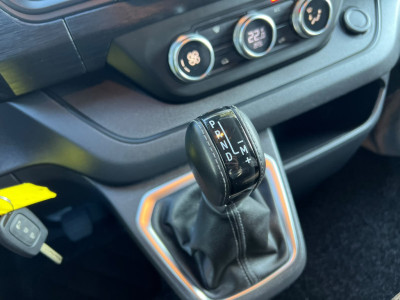 Renault TRAFIC 2.0 Blue dCi 150PK|L2H1|Automaat|NAP|trekhaak|cruise|achteruitrijcamera|apple carplay|digitaal dashboard|airco foto 20