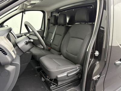 Renault Trafic 1.6DCi 120PK Lang Black Edition | Navigatie | Camera | Airco | Cruise | Trekhaak | Betimmering foto 21