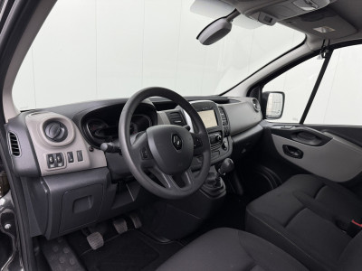 Renault Trafic 1.6DCi 120PK Lang Black Edition | Navigatie | Camera | Airco | Cruise | Trekhaak | Betimmering foto 3