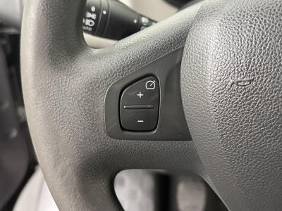 Renault Trafic 1.6DCi 145PK Lang 2xSchuifdeur | Multimedia | Camera | Imperiaal | Trekhaak | Airco | Cruise | 3-Zits foto 15