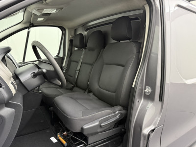 Renault Trafic 1.6DCi Lang Grey Edition | Imperiaal | Trekhaak | Navigatie | Camera | Airco | Cruise | 3-Zits foto 20