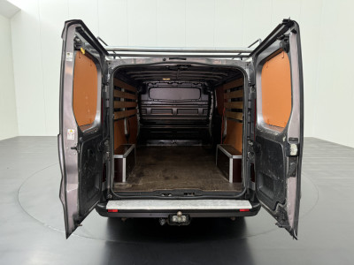 Renault Trafic 1.6DCi Lang Grey Edition | Imperiaal | Trekhaak | Navigatie | Camera | Airco | Cruise | 3-Zits foto 4