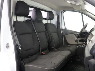 Renault Trafic 1.6 dCi 115PK - Airco - Trekhaak - €3.499,- Excl. 4