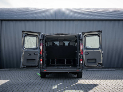 Renault Trafic **1.6 dCi 120 | 9-Zits | 1e Eigenaar | Marge Incl. BPM | Camera | Cruise | Navi | Airco** foto 9
