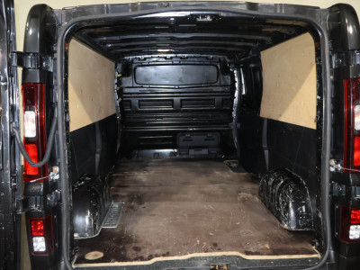 Renault Trafic 1.6 dCi 120pk L2 H1 Airco Navigatie foto 3