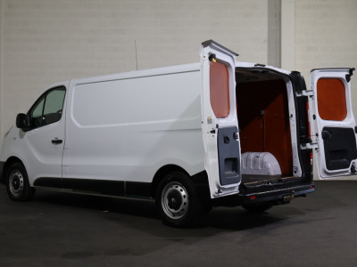 Renault Trafic 1.6 dCi 120pk L2 H1 Airco Trekhaak 12