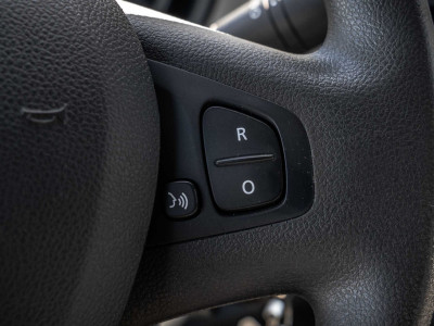 Renault Trafic 1.6 dCi 125PK L2H1 | DC 5-Zits | Camera | Cruise | Airco | Trekhaak foto 18
