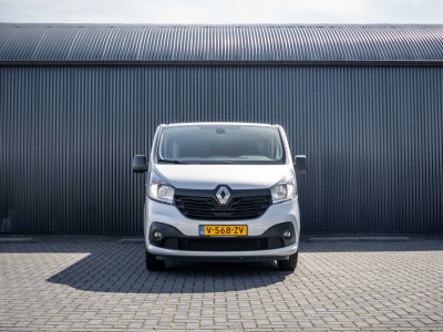 Renault Trafic 1.6 dCi 125PK L2H1 | DC 5-Zits | Camera | Cruise | Airco | Trekhaak foto 3