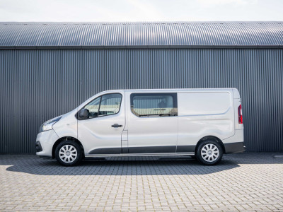 Renault Trafic 1.6 dCi 125PK L2H1 | DC 5-Zits | Camera | Cruise | Airco | Trekhaak foto 5