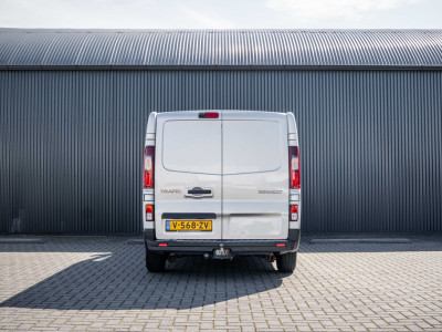 Renault Trafic 1.6 dCi 125PK L2H1 | DC 5-Zits | Camera | Cruise | Airco | Trekhaak foto 8