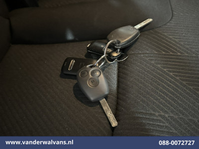 Renault Trafic 1.6 dCi 126pk L2H1 Euro6 Airco | Camera | Navigatie | Imperiaal | LM velgen | Cruisecontrol Trekhaak, Parkeersensoren, Sidebars, Bijrijdersbank 19