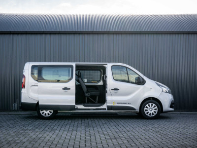 Renault Trafic 1.6 dCi 95 | 9-Zits | Cruise | Navi | Airco | Trekhaak foto 7