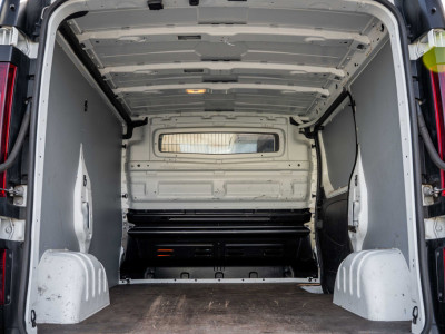 Renault Trafic 1.6 dCi 95 L1H1 | Cruise | Navi | Airco | Trekhaak | Imperiaal foto 10