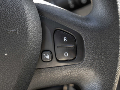 Renault Trafic 1.6 dCi 95 L1H1 | Cruise | Navi | Airco | Trekhaak | Imperiaal foto 17