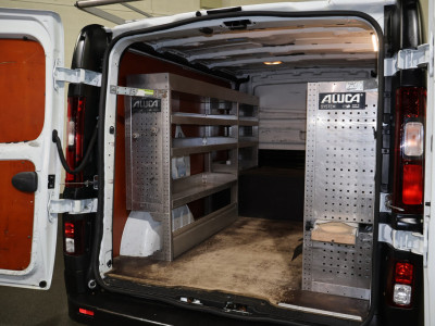 Renault Trafic 1.6 dCi Airco Inrichting Imperiaal Sidebars 15