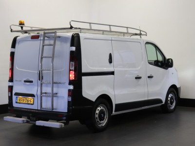 Renault Trafic 1.6 dCi EURO 6 - Airco - Cruise - PDC - Trekhaak - € 9.950,- Excl. 2