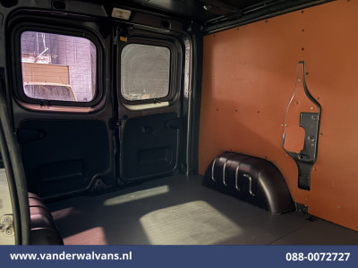 Renault Trafic 1.6 dCi L1H1 Airco | Cruisecontrol | Trekhaak | Parkeersensoren Bijrijdersbank 9