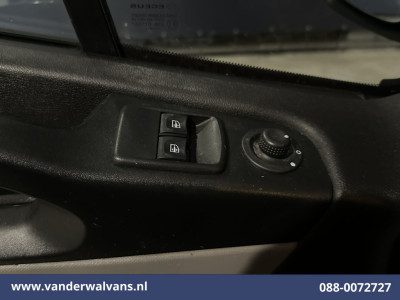 Renault Trafic 1.6 dCi L1H1 Euro6 Airco | Cruisecontrol | Trekhaak | Parkeersensoren Bijrijdersbank 16