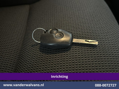 Renault Trafic 1.6 dCi L1H1 Inrichting Euro6 Airco | Navigatie | LED | Cruisecontrol | Trekhaak Stoelverwarming, Parkeersensoren, Bijrijdersbank foto 21